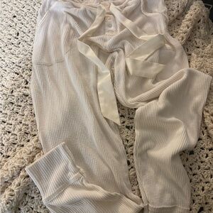 Abercrombie & Fitch Cream Pants